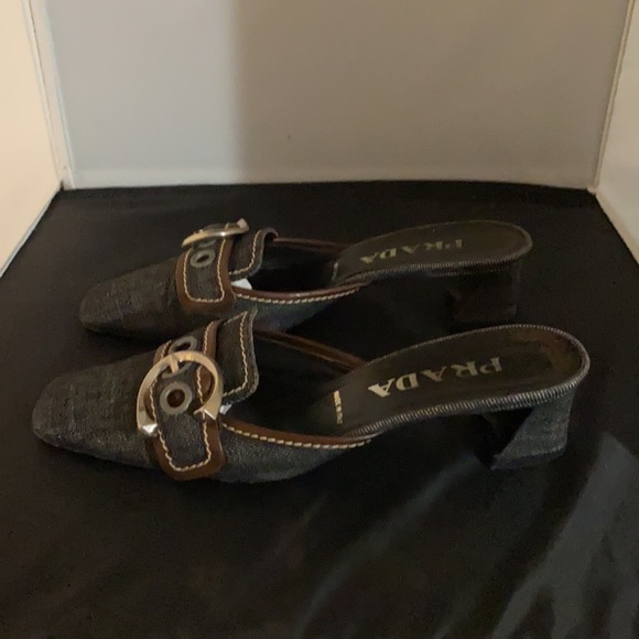 Prada - Picture 4 of 10